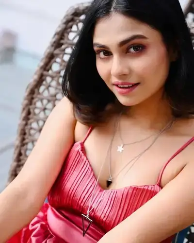 Call Girls Service in Sushant Golf City